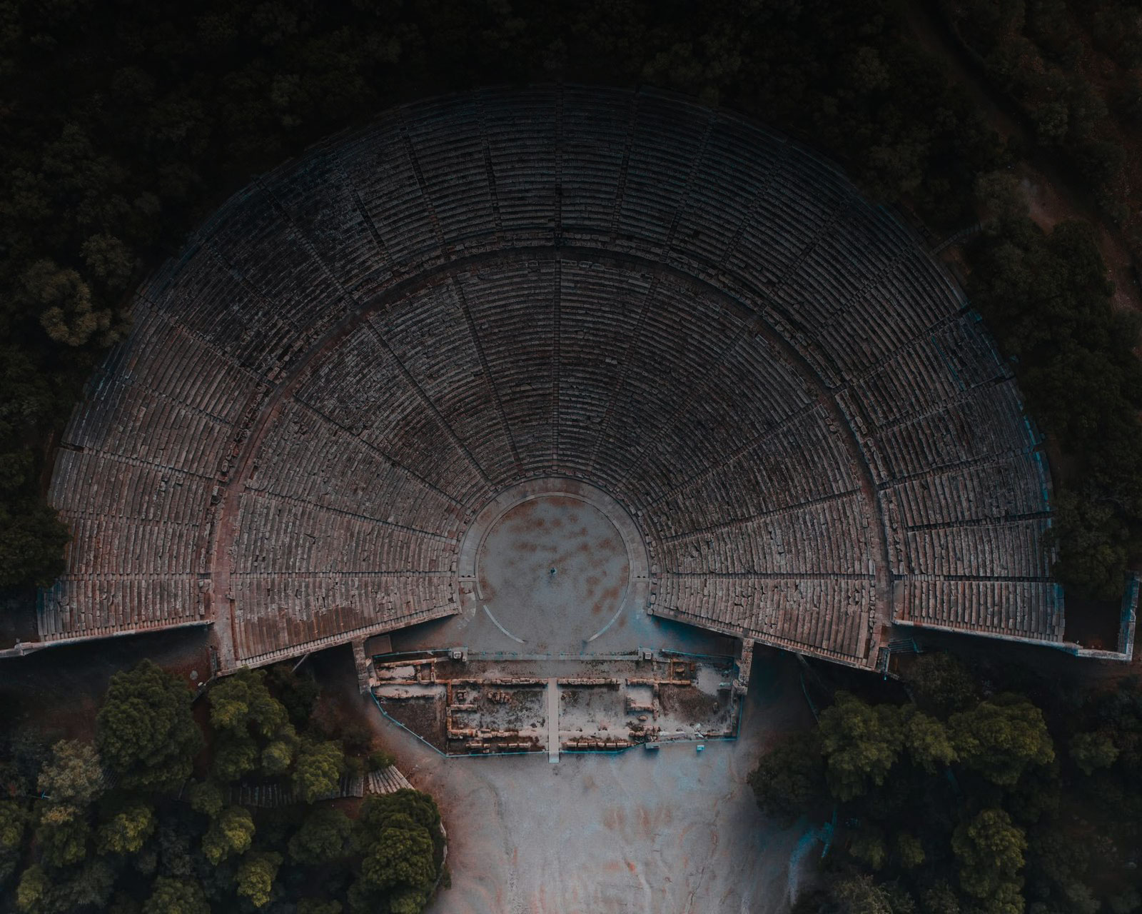 Το Θέατρο που συγκινεί τον κόσμο